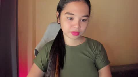 0wwlo0k online show from October 6, 4:10 am