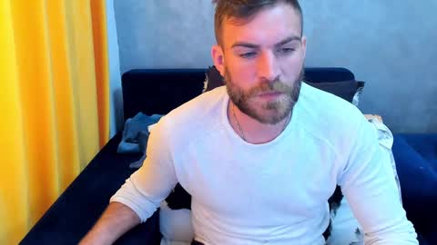 10in_deluxe online show from February 21, 9:56 am