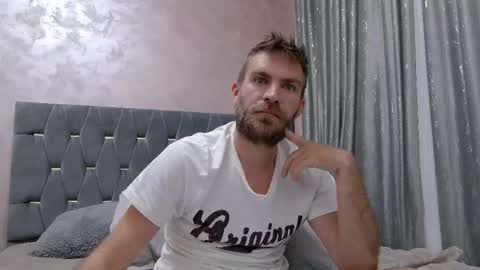 10in_deluxe online show from November 28, 6:38 am