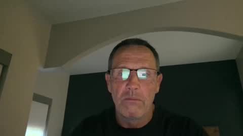 Snapshot of 13glanmorfa chatting on December 6, 12:38 pm 13glanmorfa online show from December 6, 12:38 pm