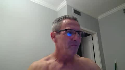 Snapshot of 13glanmorfa chatting on November 25, 6:02 am 13glanmorfa online show from November 25, 6:02 am