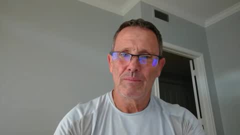 Snapshot of 13glanmorfa chatting on November 27, 3:03 pm 13glanmorfa online show from November 27, 3:03 pm