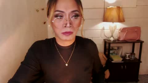 angel online show from December 10, 6:22 am