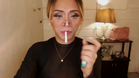 angel online show from December 15, 4:40 am