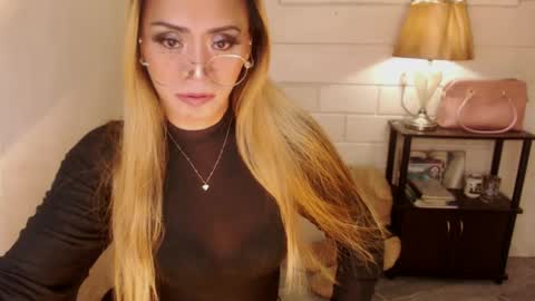 angel online show from December 30, 3:14 am