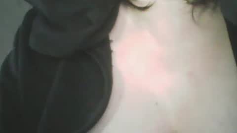 Deluxepussy online show from January 31, 6:24 am