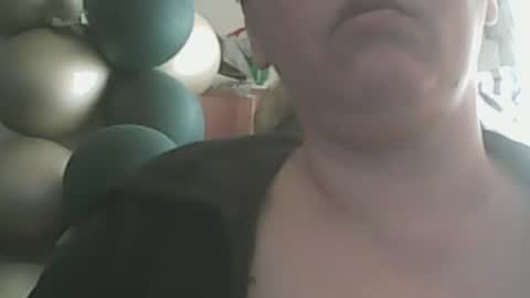 Deluxepussy online show from February 22, 9:56 am