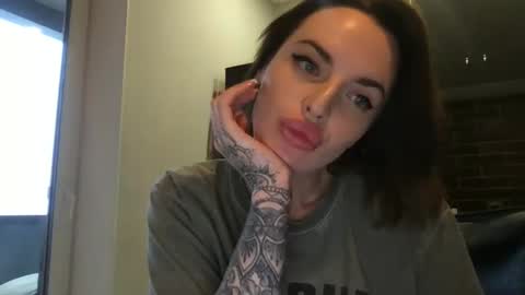 DOVE online show from December 6, 12:49 pm