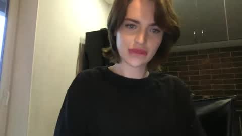 DOVE online show from December 11, 1:06 pm