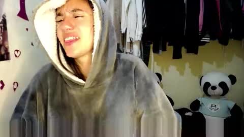 Snapshot of 1kandylove chatting on September 10, 1:38 am 1kandylove online show from September 10, 1:38 am