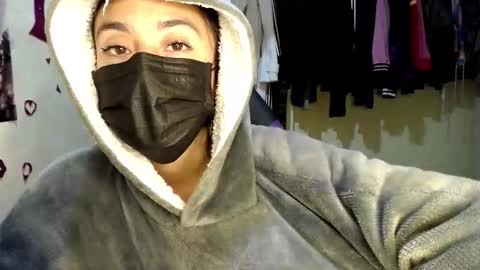 Snapshot of 1kandylove chatting on September 18, 10:06 am 1kandylove online show from September 18, 10:06 am