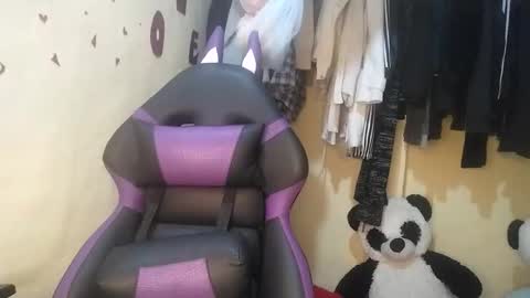 Snapshot of 1kandylove chatting on October 1, 2:17 am 1kandylove online show from October 1, 2:17 am