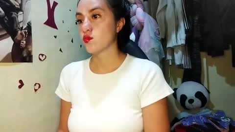 Snapshot of 1kandylove chatting on November 9, 12:20 am 1kandylove online show from November 9, 12:20 am