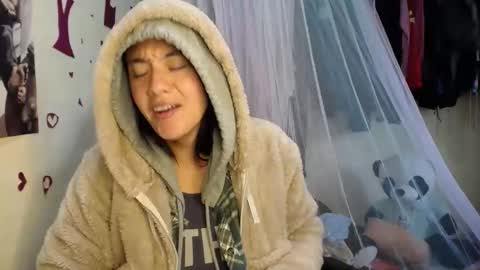 Snapshot of 1kandylove chatting on November 24, 7:13 pm 1kandylove online show from November 24, 7:13 pm