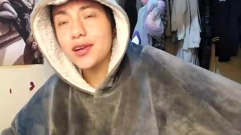 Snapshot of 1kandylove chatting on December 14, 11:31 pm 1kandylove online show from December 14, 11:31 pm