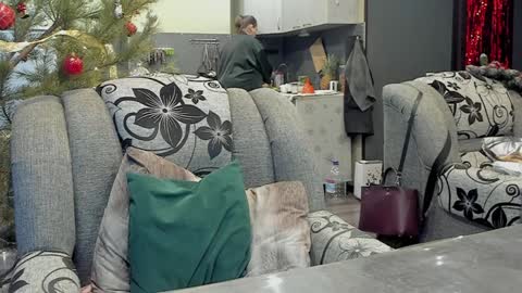 Snapshot of 1lindsey1 chatting on January 12, 5:01 pm 1LINDSEY1 online show from January 12, 5:01 pm