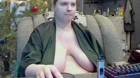 Snapshot of 1lindsey1 chatting on January 15, 7:12 pm 1LINDSEY1 online show from January 15, 7:12 pm