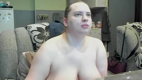 Snapshot of 1lindsey1 chatting on January 27, 8:18 am 1LINDSEY1 online show from January 27, 8:18 am