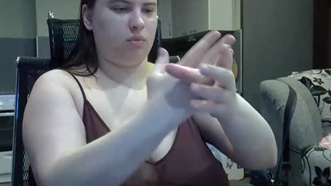 Snapshot of 1lindsey1 chatting on September 11, 1:49 am 1LINDSEY1 online show from September 11, 1:49 am