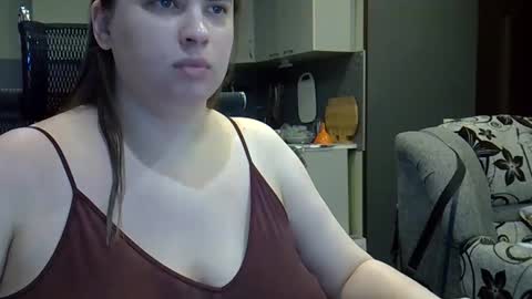 Snapshot of 1lindsey1 chatting on September 19, 5:13 pm 1LINDSEY1 online show from September 19, 5:13 pm