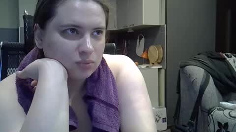 Snapshot of 1lindsey1 chatting on September 21, 2:40 pm 1LINDSEY1 online show from September 21, 2:40 pm