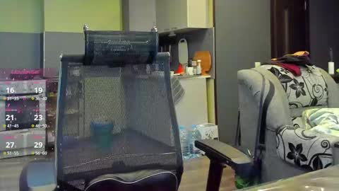 Snapshot of 1lindsey1 chatting on October 28, 12:47 am 1LINDSEY1 online show from October 28, 12:47 am