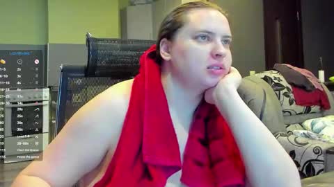 Snapshot of 1lindsey1 chatting on November 19, 11:10 am 1LINDSEY1 online show from November 19, 11:10 am