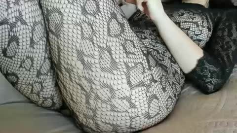 Onna online show from January 18, 7:04 pm