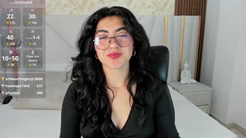 Snapshot of 1m_emily chatting on January 19, 5:48 am . online show from January 19, 5:48 am