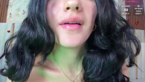 Snapshot of 1m_emily chatting on February 24, 1:13 am . online show from February 24, 1:13 am