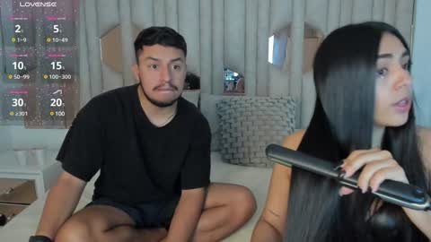 Snapshot of 1m_valery chatting on December 23, 2:39 pm Valery online show from December 23, 2:39 pm