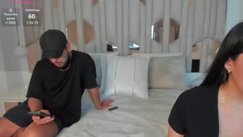 Snapshot of 1m_valery chatting on March 5, 4:02 pm Valery online show from March 5, 4:02 pm