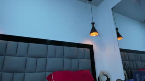 Luisa online show from January 21, 3:43 pm