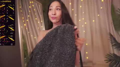 Rei online show from November 4, 7:02 pm