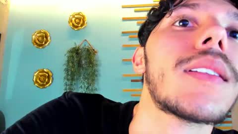 Snapshot of 1sebass chatting on September 15, 6:52 pm Sebastian online show from September 15, 6:52 pm