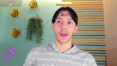 Snapshot of 1sebass chatting on October 12, 1:32 pm Sebastian online show from October 12, 1:32 pm