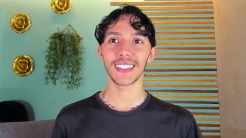 Snapshot of 1sebass chatting on October 16, 7:26 pm Sebastian online show from October 16, 7:26 pm