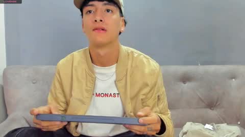 1Threestar online show from January 5, 12:53 pm