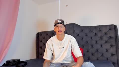 1Threestar online show from November 30, 2:10 pm