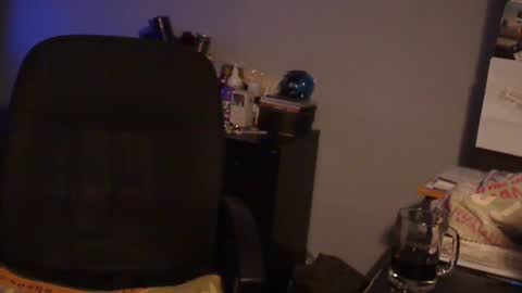 Snapshot of 1xtrahornyone chatting on December 7, 12:41 am Susan online show from December 7, 12:41 am