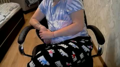 1your_hot_girls online show from October 23, 6:06 pm