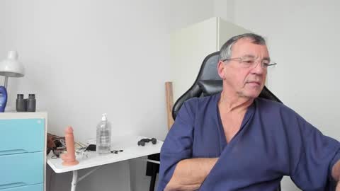 Henk online show from January 6, 11:40 am