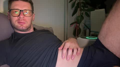 Romano online show from February 22, 8:42 pm