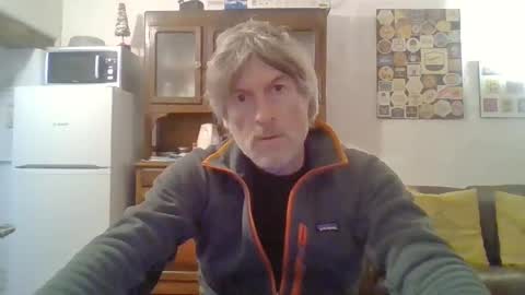 Snapshot of 22esserre chatting on January 10, 3:27 pm 22esserre online show from January 10, 3:27 pm