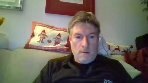 Snapshot of 22esserre chatting on February 17, 10:47 pm 22esserre online show from February 17, 10:47 pm