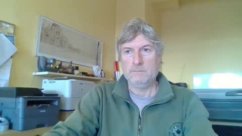 Snapshot of 22esserre chatting on October 7, 8:00 am 22esserre online show from October 7, 8:00 am