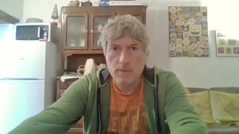 Snapshot of 22esserre chatting on October 13, 11:43 am 22esserre online show from October 13, 11:43 am