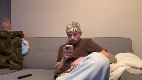 26sneakers online show from November 17, 11:43 pm