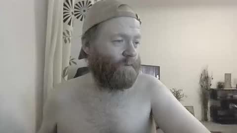 33UK online show from October 30, 12:01 am