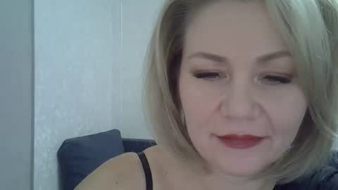 Snapshot of 3susie chatting on October 23, 9:19 am 3susie online show from October 23, 9:19 am